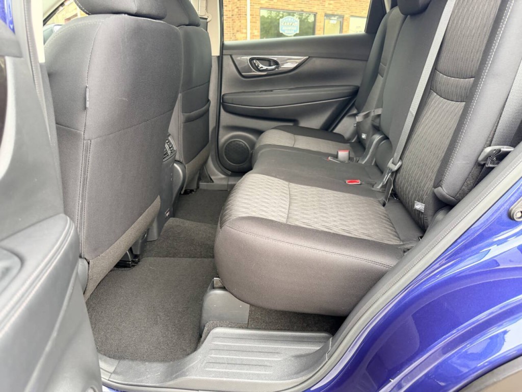 2020 Nissan Rogue Image 26