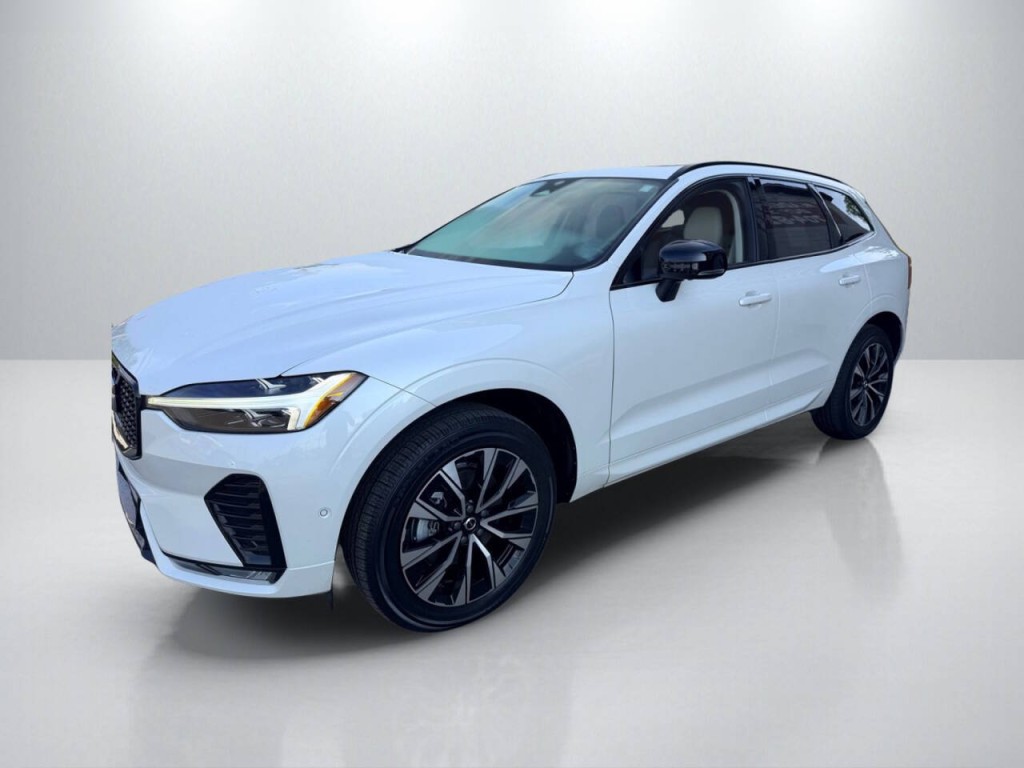 2025 Volvo XC60 Image 3