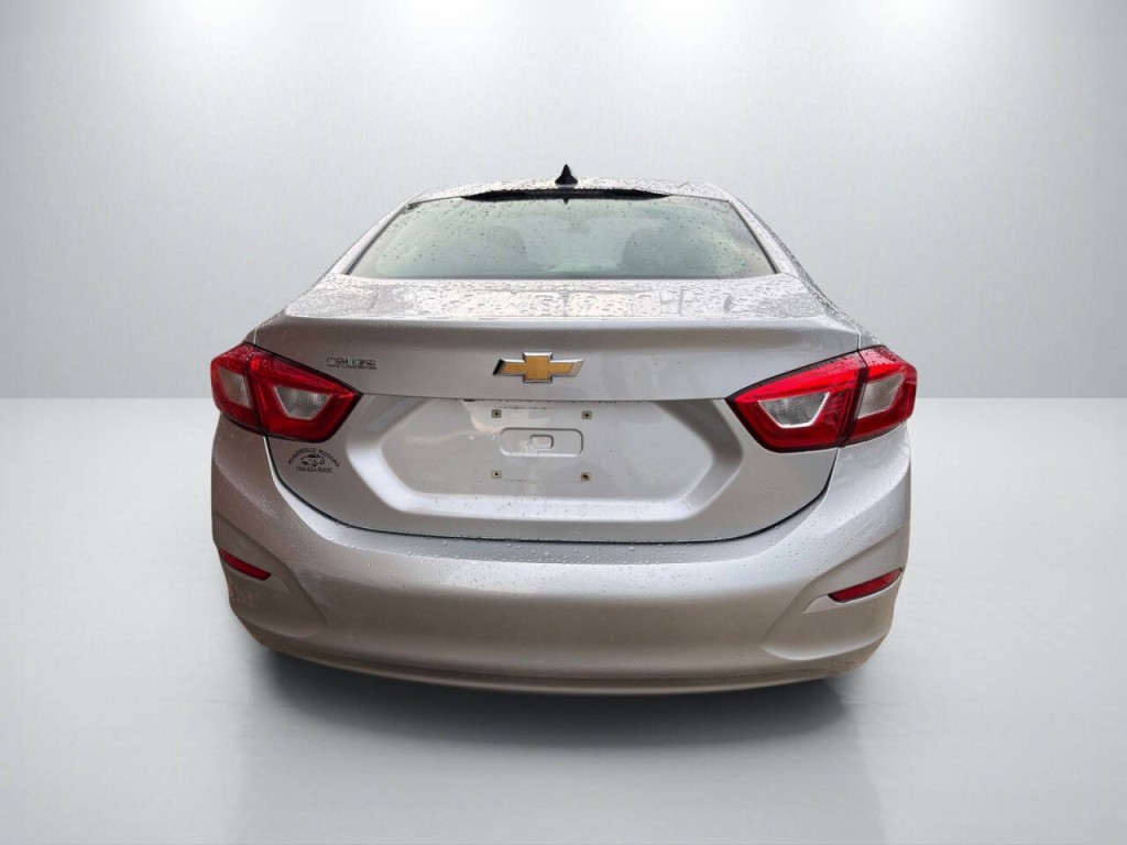 2018 Chevrolet Cruze Image 6