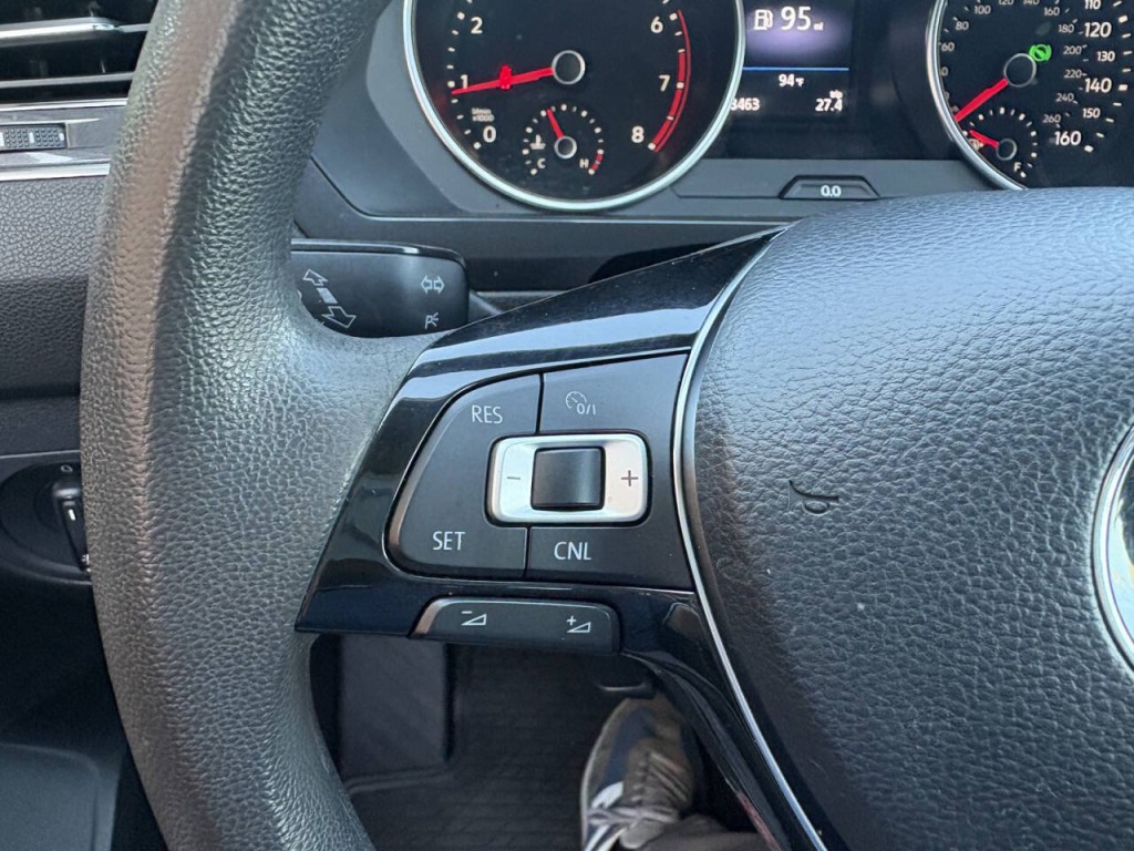 2018 Volkswagen Tiguan Image 14