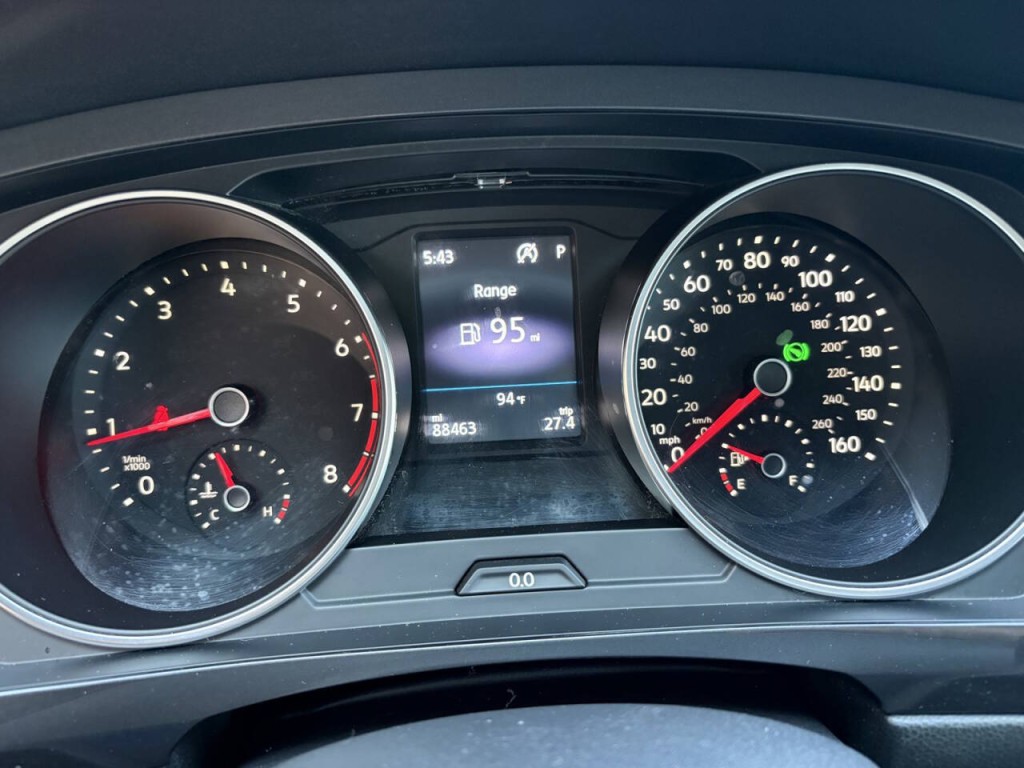 2018 Volkswagen Tiguan Image 15