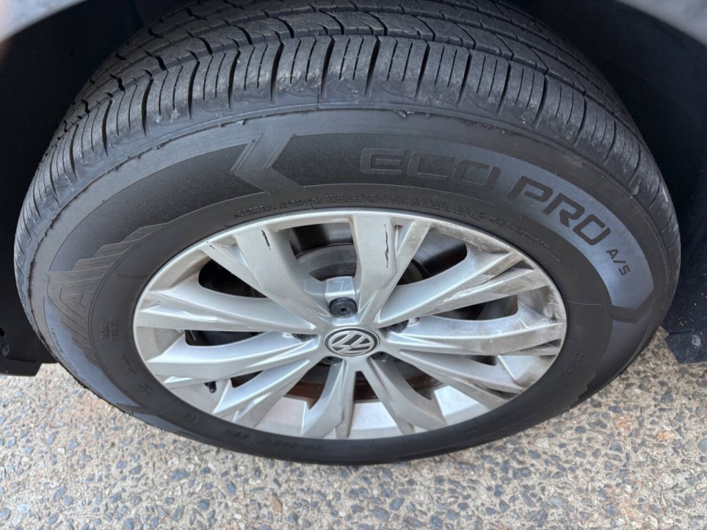 2018 Volkswagen Tiguan Image 34