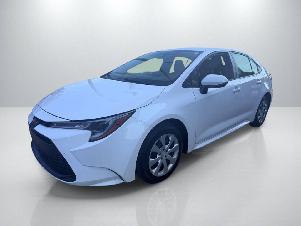 2023 Toyota Corolla Image 3