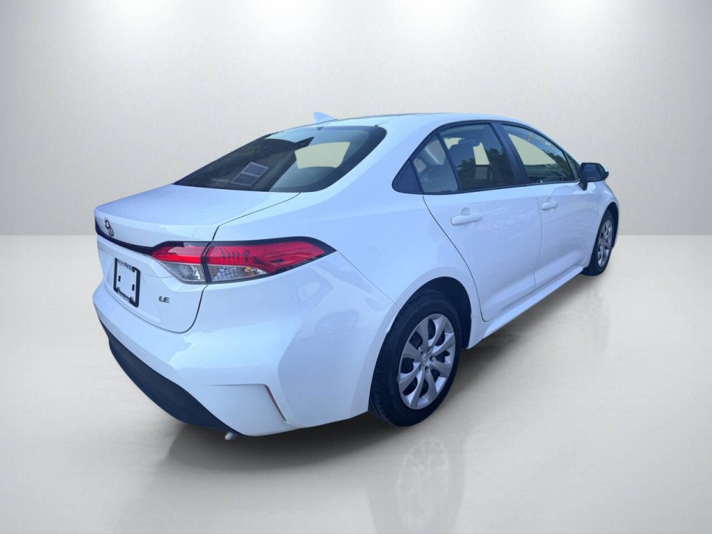 2023 Toyota Corolla Image 7