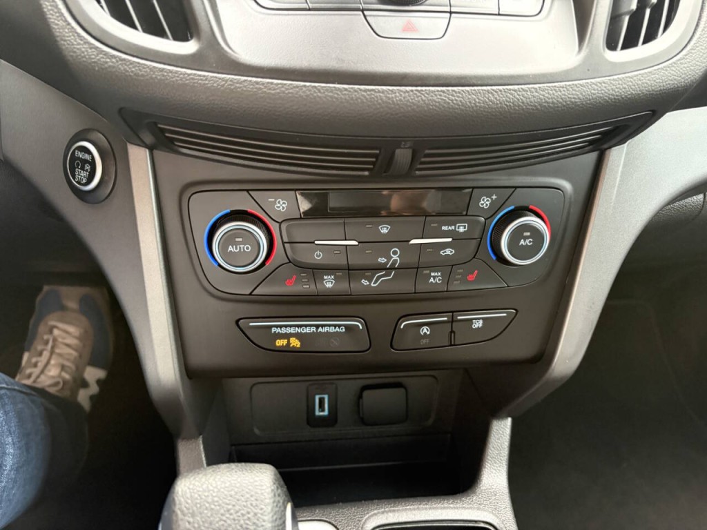 2019 Ford Escape Image 19