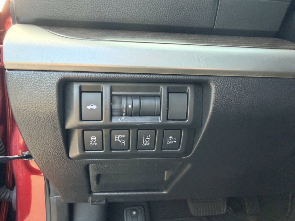 2018 Subaru Legacy Image 16
