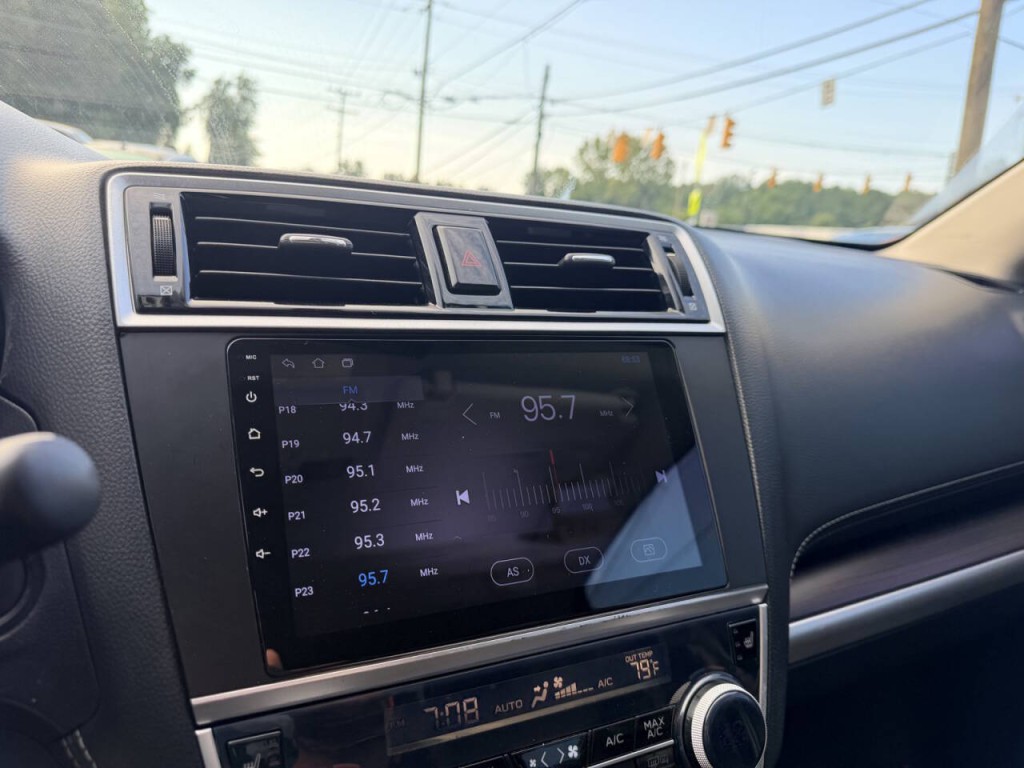 2018 Subaru Legacy Image 20