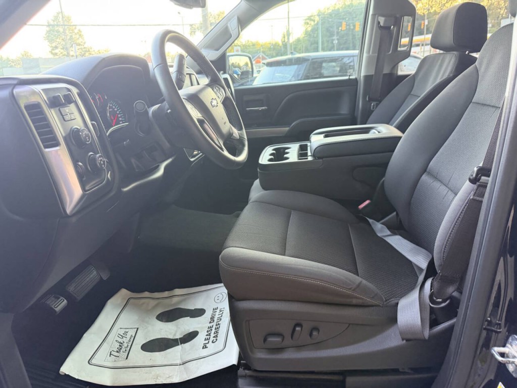 2017 Chevrolet Silverado 1500 Image 18