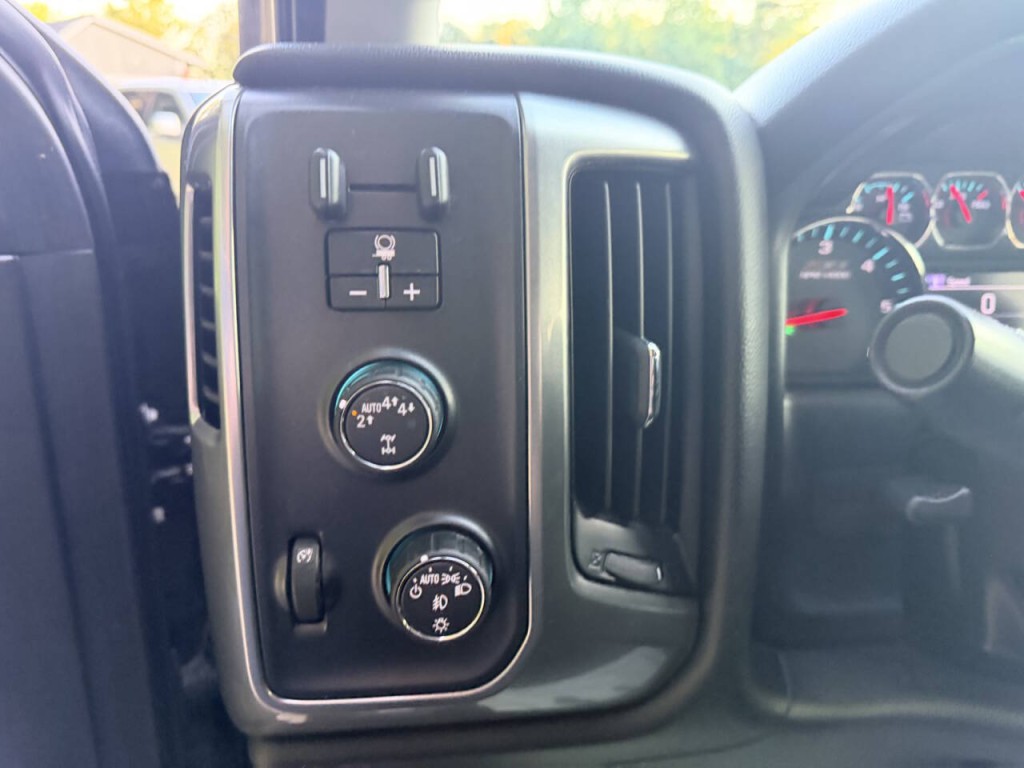 2017 Chevrolet Silverado 1500 Image 20