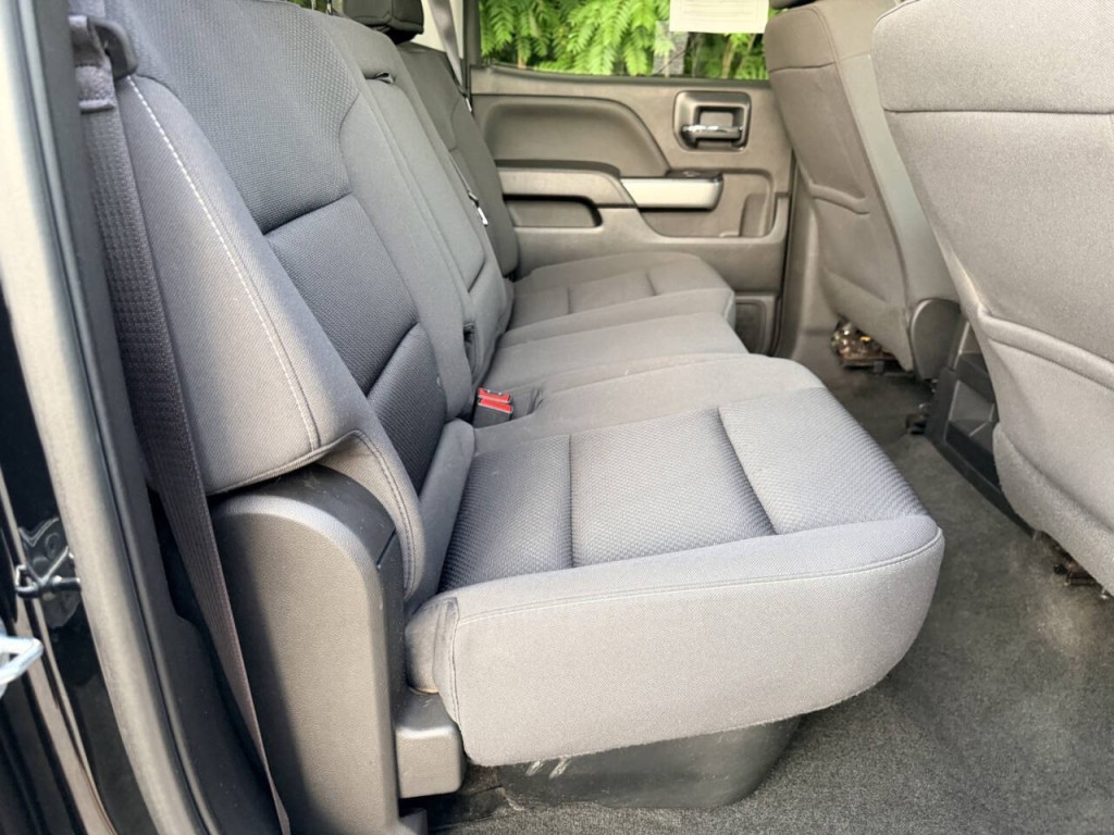 2017 Chevrolet Silverado 1500 Image 32
