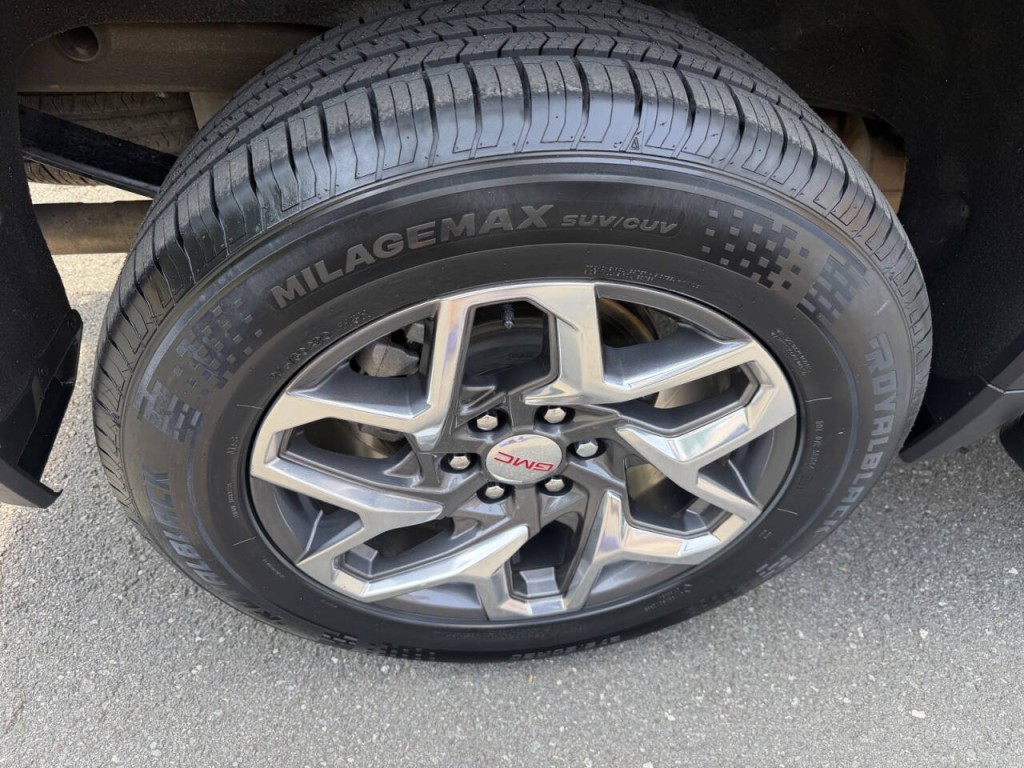 2023 GMC Sierra 1500 Image 10