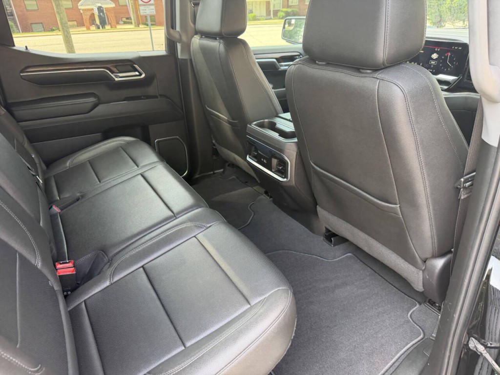 2023 GMC Sierra 1500 Image 42