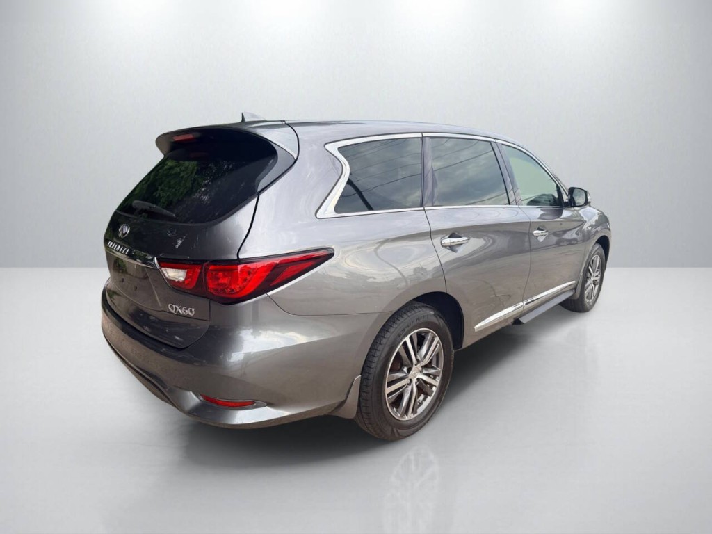 2017 INFINITI QX60 Image 7