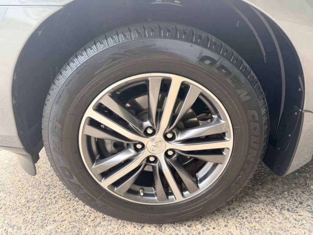 2017 INFINITI QX60 Image 12