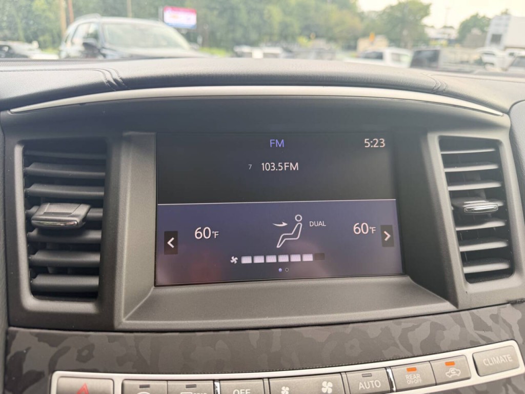 2017 INFINITI QX60 Image 20