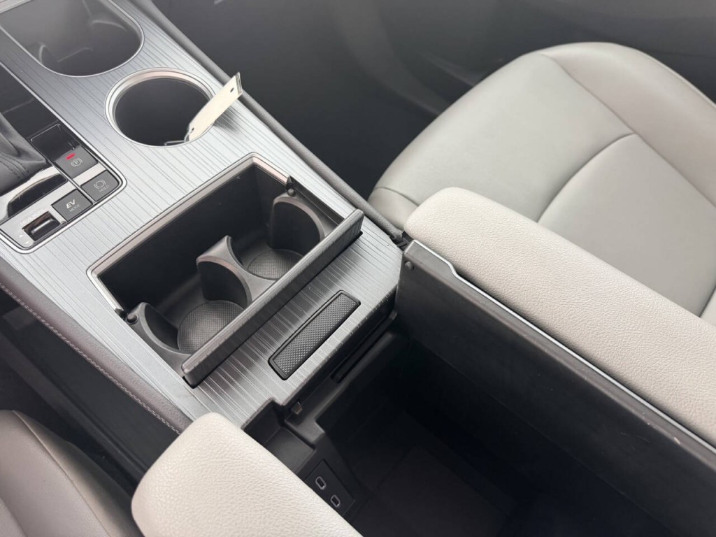 2025 Toyota Sienna Image 22