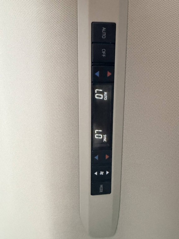 2025 Toyota Sienna Image 27