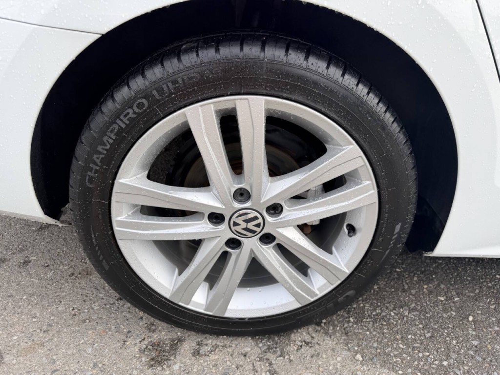 2017 Volkswagen Jetta Image 10
