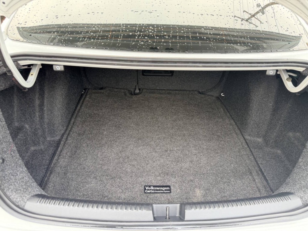 2017 Volkswagen Jetta Image 26