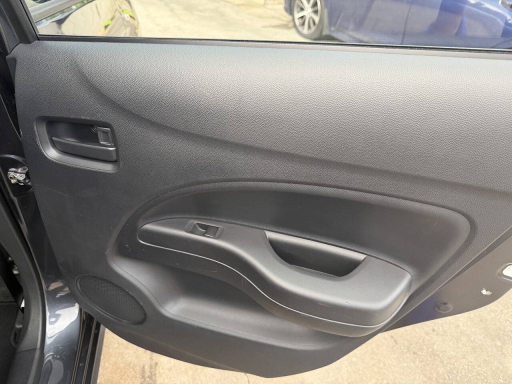 2024 Mitsubishi Mirage Image 31