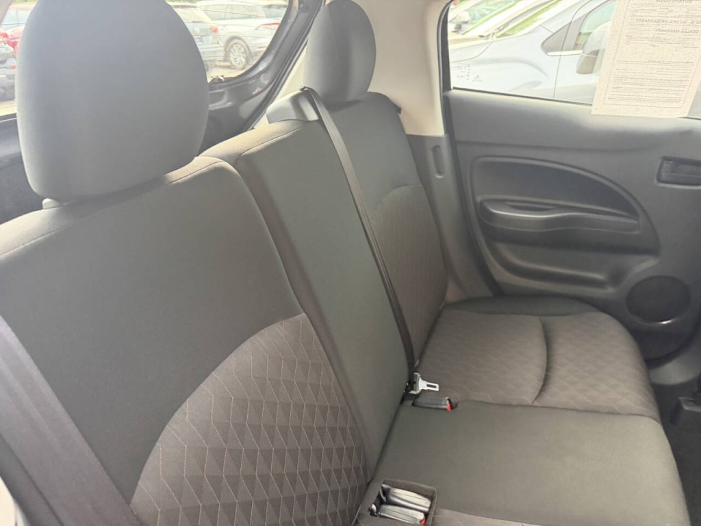 2024 Mitsubishi Mirage Image 32