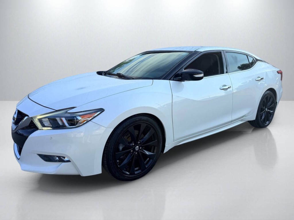 2017 Nissan Maxima Image 3