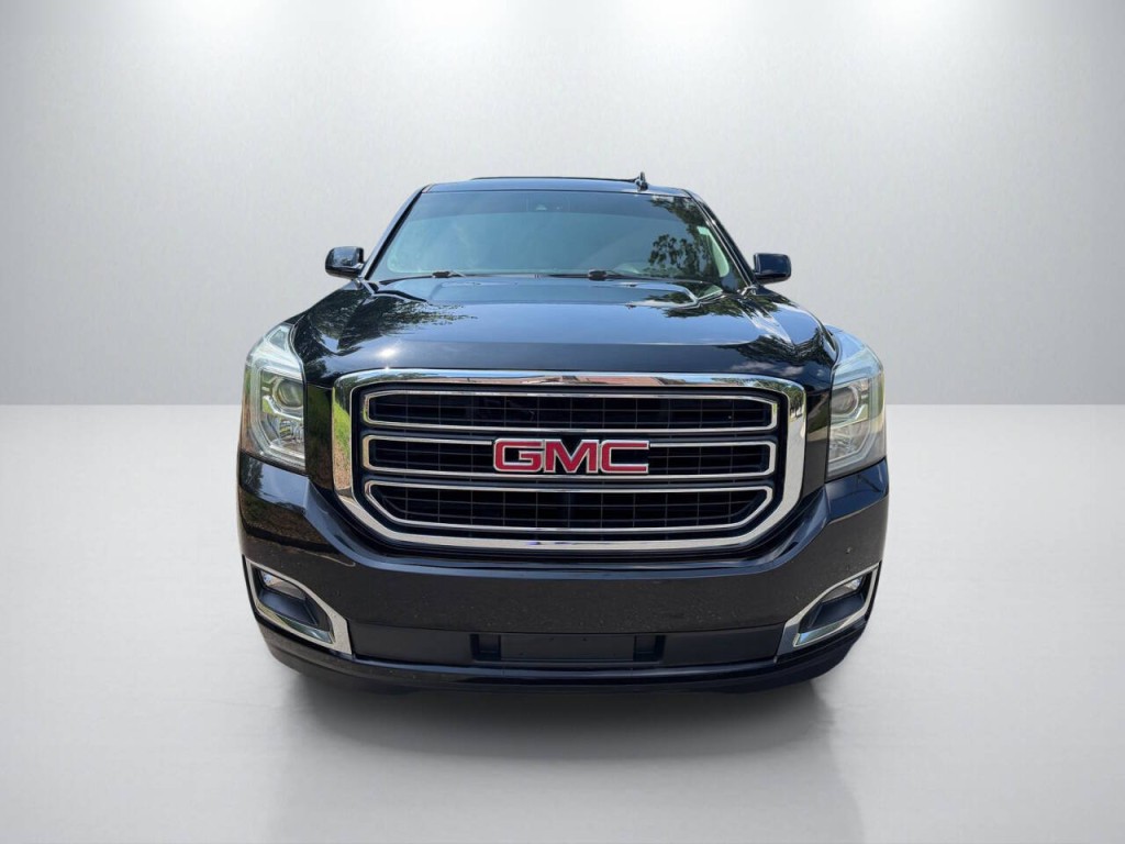 2019 GMC Yukon Image 2