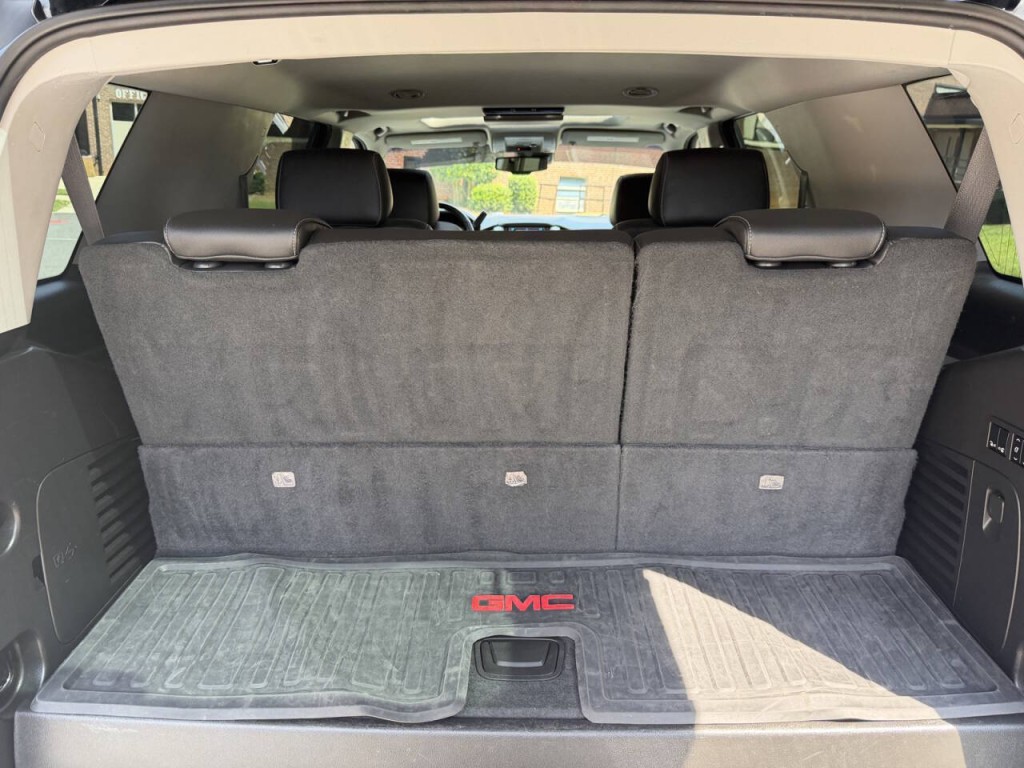 2019 GMC Yukon Image 44
