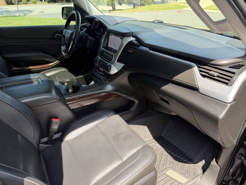 2019 GMC Yukon Image 52