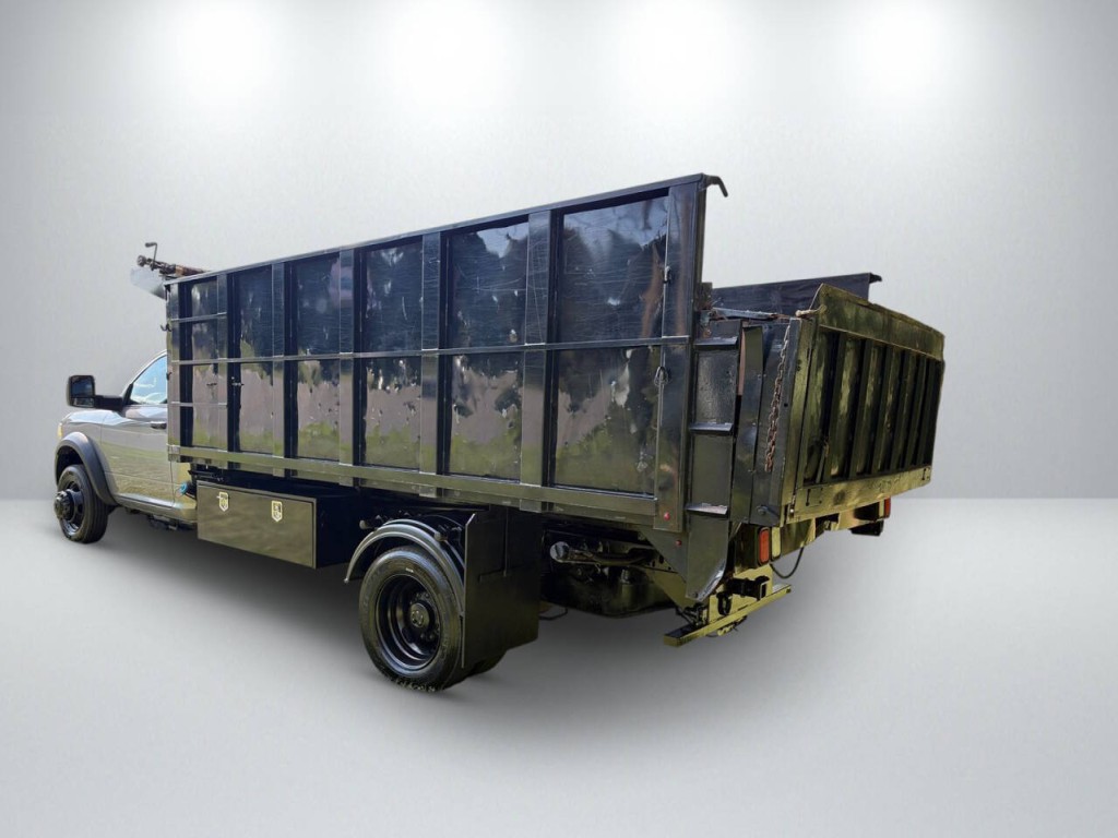 2023 RAM 5500 Image 5