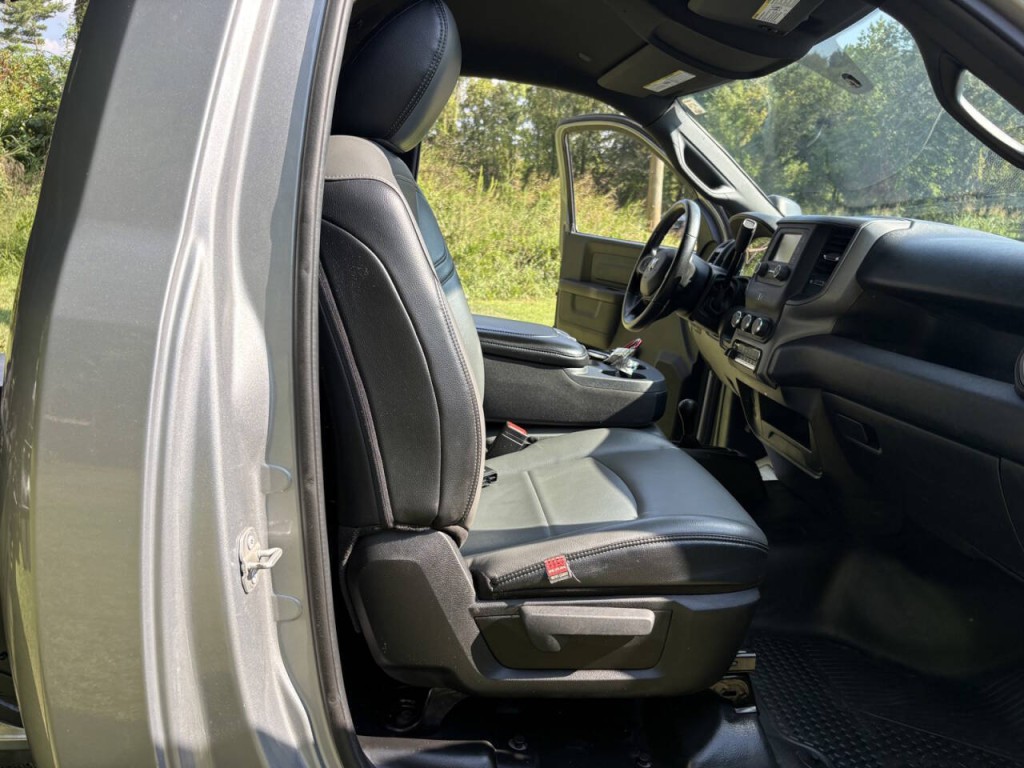 2023 RAM 5500 Image 20