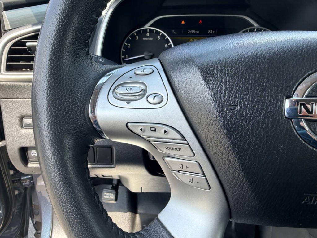2017 Nissan Murano Image 18
