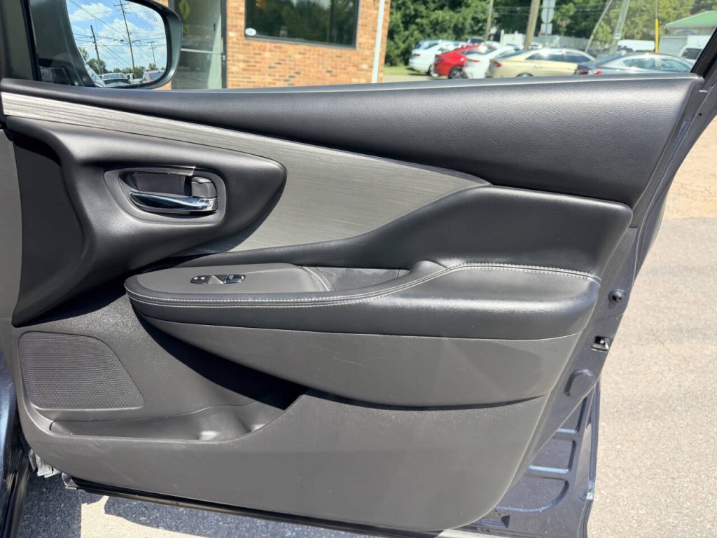 2017 Nissan Murano Image 30