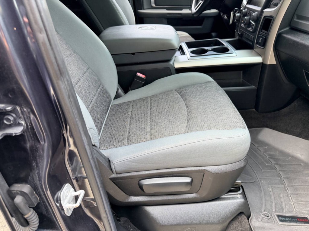 2014 RAM 1500 Image 31
