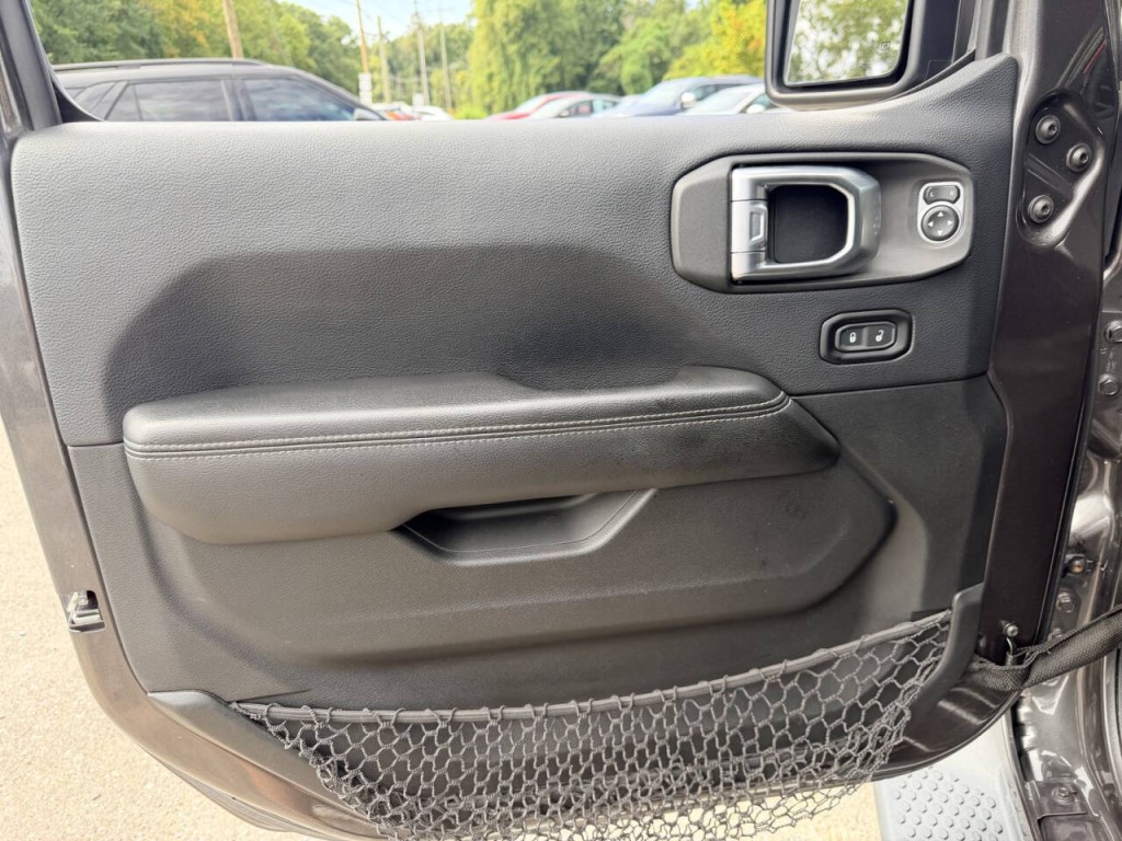 2018 Jeep Wrangler Unlimited Image 13