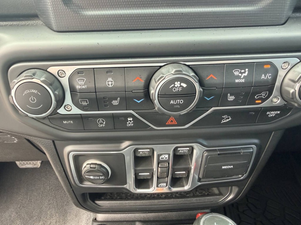 2018 Jeep Wrangler Unlimited Image 21