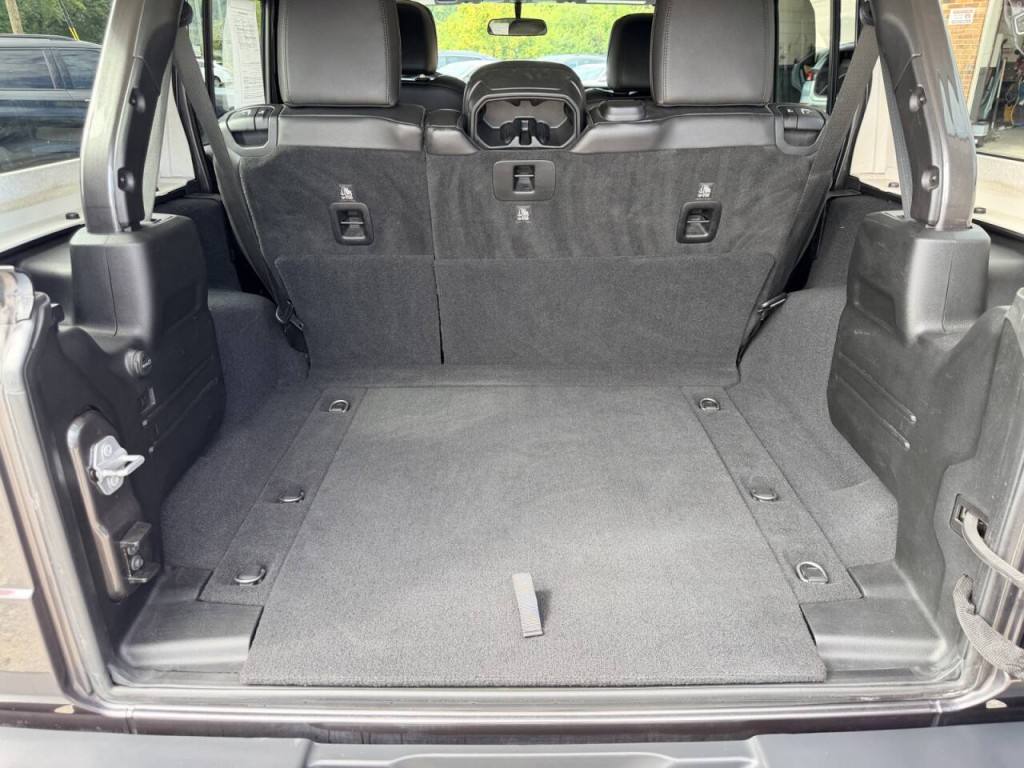 2018 Jeep Wrangler Unlimited Image 27