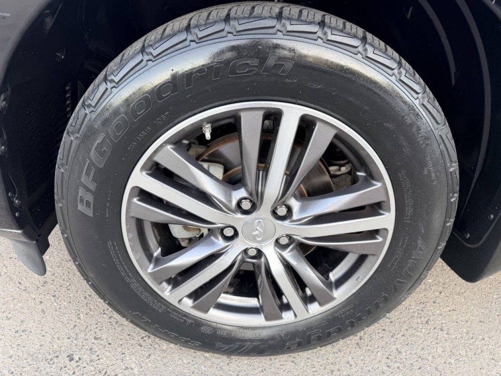 2017 INFINITI QX60 Image 12