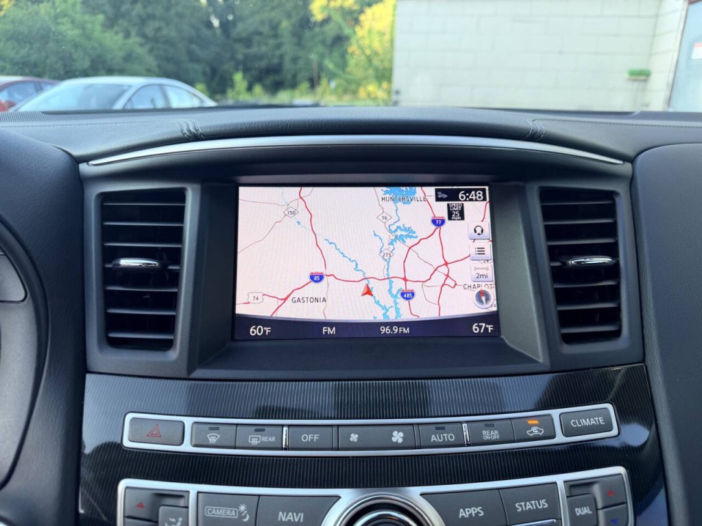 2017 INFINITI QX60 Image 18