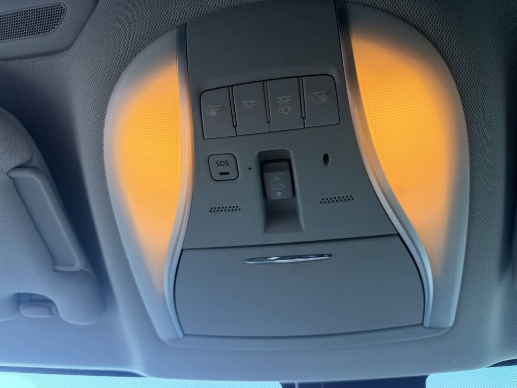 2017 INFINITI QX60 Image 21