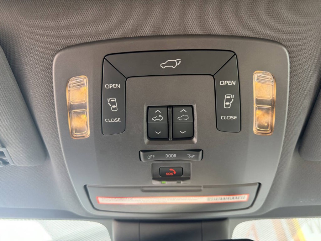 2022 Toyota Sienna Image 23