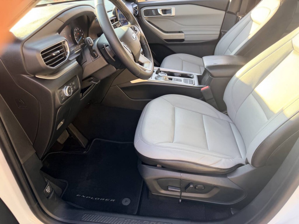 2021 Ford Explorer Image 14