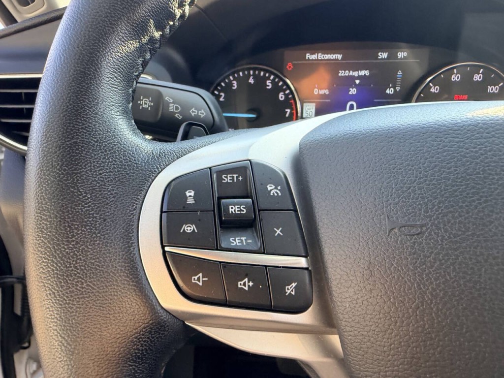 2021 Ford Explorer Image 17