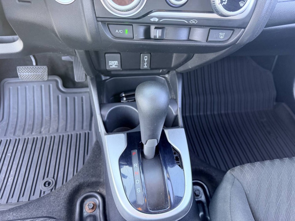 2020 Honda Fit Image 20