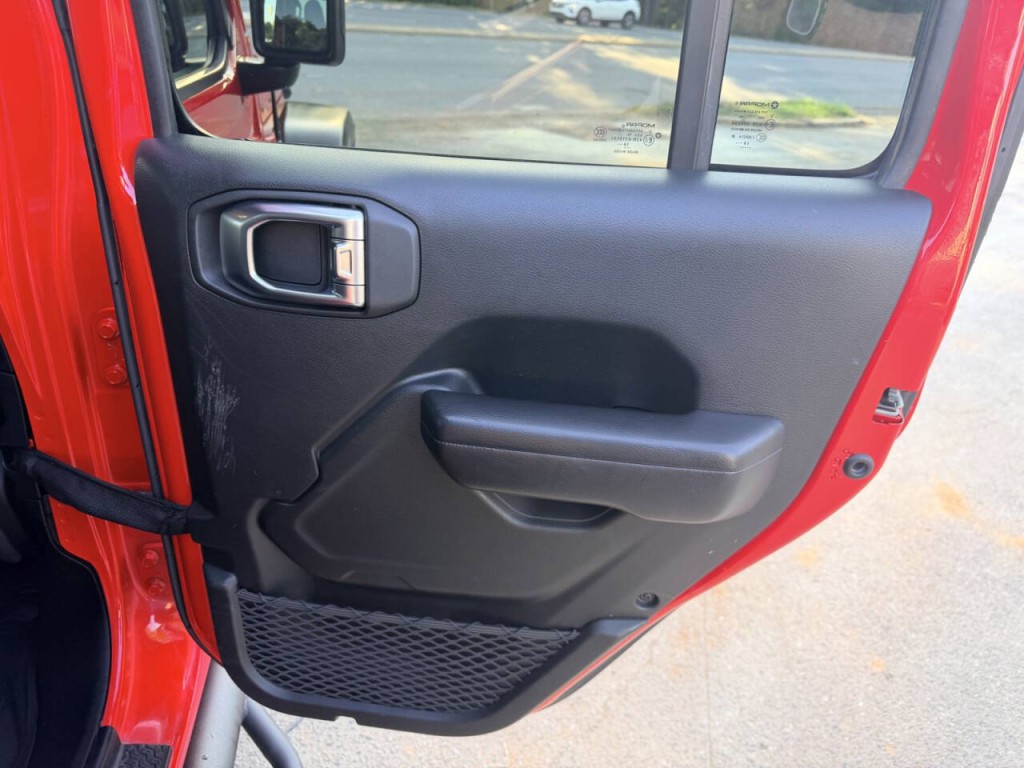 2020 Jeep Wrangler Unlimited Image 27