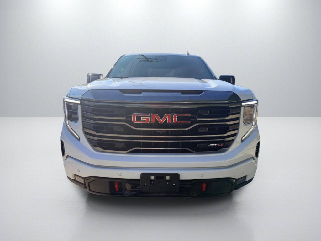 2024 GMC Sierra 1500 Image 2