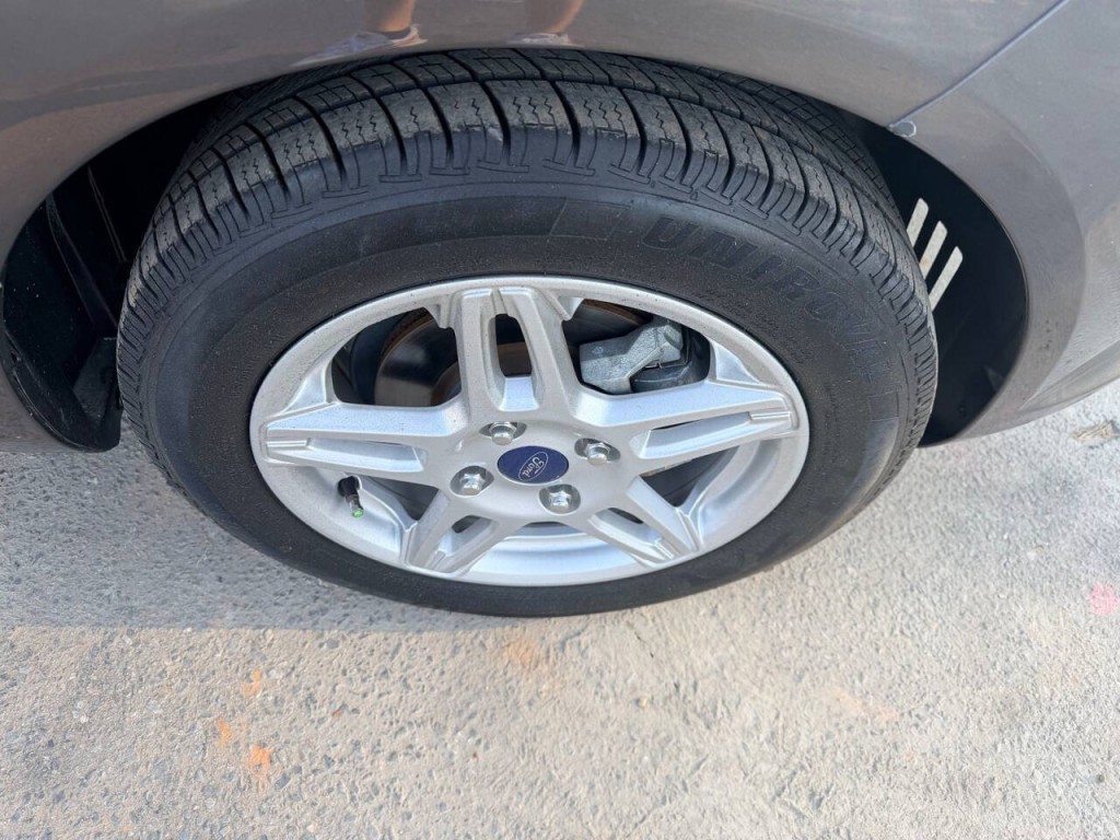 2018 Ford Fiesta Image 8