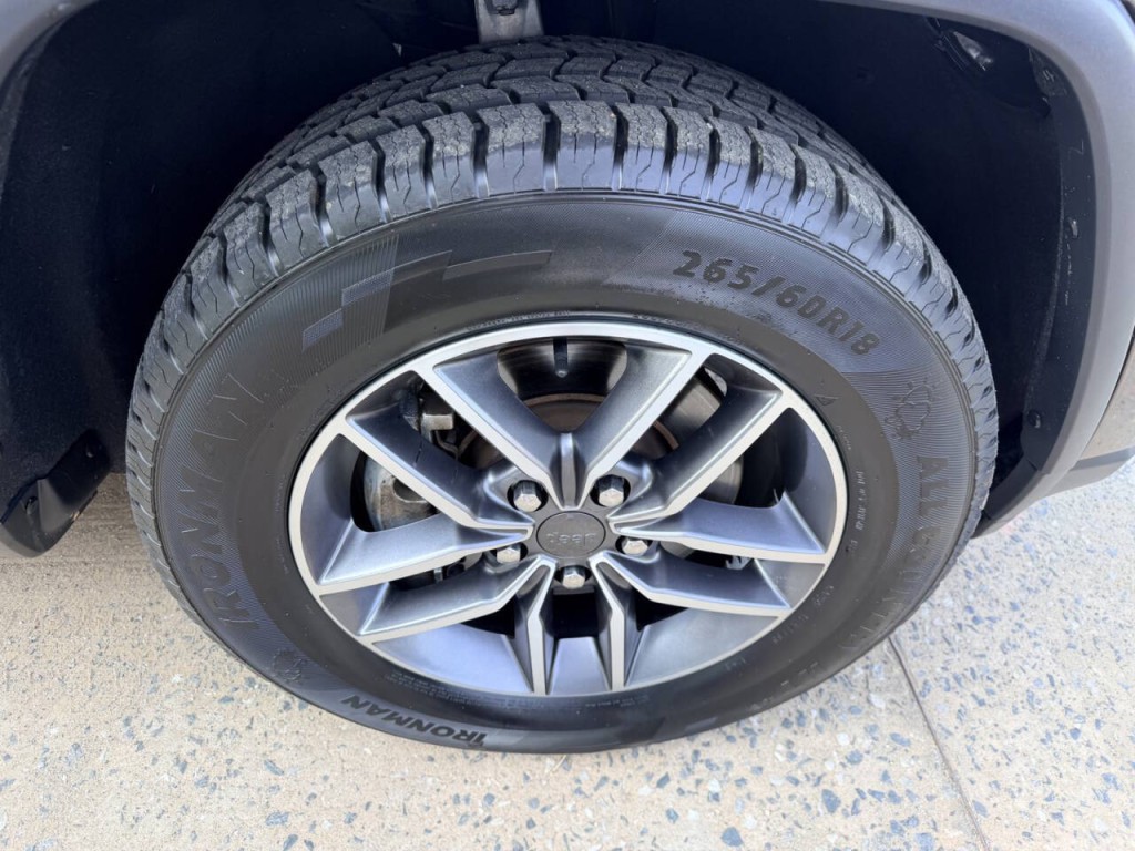 2021 Jeep Grand Cherokee Image 9