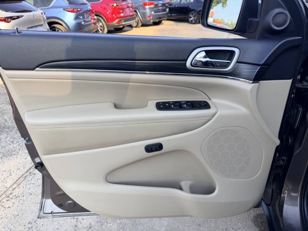 2021 Jeep Grand Cherokee Image 13