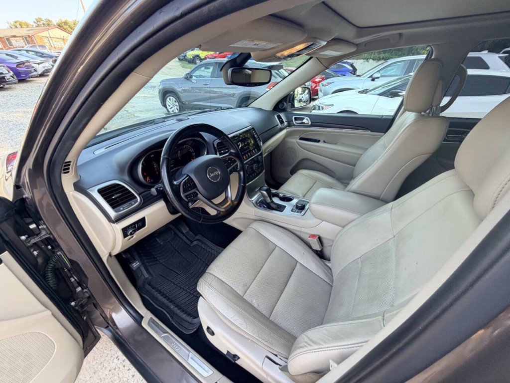 2021 Jeep Grand Cherokee Image 15